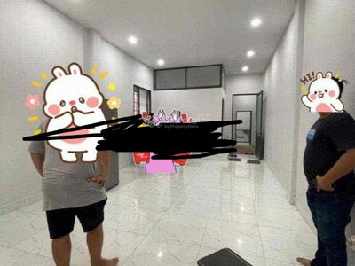 Hoc Lac Street, Vietnam Hoc Lac Street, Vietnam