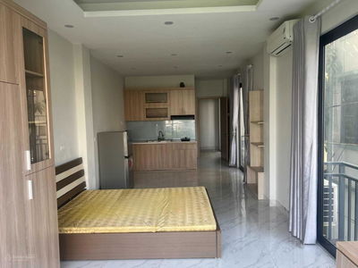 Ngoc Thuy Street, Vietnam Ngoc Thuy Street, Vietnam