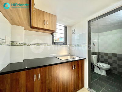 Luy Ban Bich Street, Vietnam Luy Ban Bich Street, Vietnam