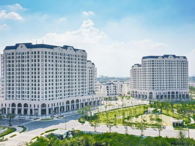 Swan Bay, Vietnam Swan Bay, Vietnam