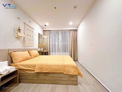 The Song, Vietnam The Song, Vietnam