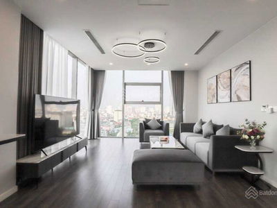 The Nine, Vietnam The Nine, Vietnam