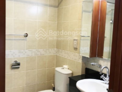 The Manor - City. Ho Chi Minh, Vietnam The Manor - City. Ho Chi Minh, Vietnam