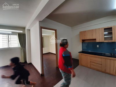 Pham Hung Street, Vietnam Pham Hung Street, Vietnam