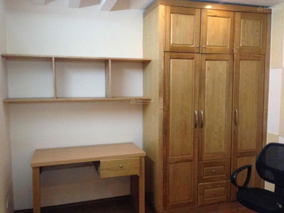 Hoang Cau Street, Vietnam Hoang Cau Street, Vietnam