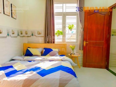 Bach Dang Street, Vietnam Bach Dang Street, Vietnam