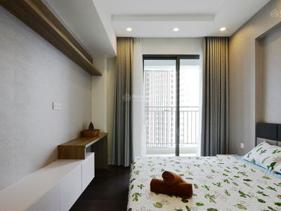 River Gate, Vietnam River Gate, Vietnam