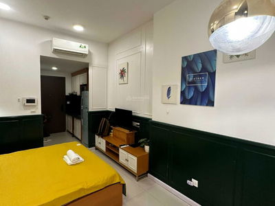 River Gate, Vietnam River Gate, Vietnam