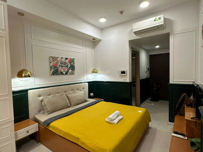 River Gate, Vietnam River Gate, Vietnam