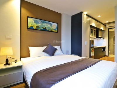 Au Co Street, Vietnam Au Co Street, Vietnam