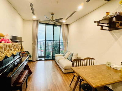 Trung Hoa Nhan Chinh, Vietnam Trung Hoa Nhan Chinh, Vietnam