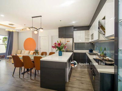 The Monarchy, Vietnam The Monarchy, Vietnam