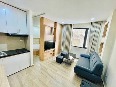 Le Thi Rieng Street, Vietnam Le Thi Rieng Street, Vietnam