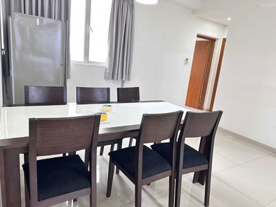 The Canary, Vietnam The Canary, Vietnam