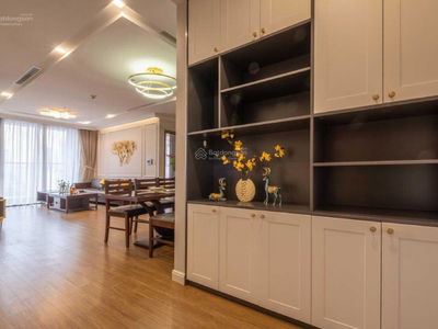 Vinhomes Metropolis, Vietnam Vinhomes Metropolis, Vietnam