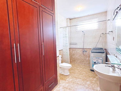 Than Van Nhiep Street, Vietnam Than Van Nhiep Street, Vietnam