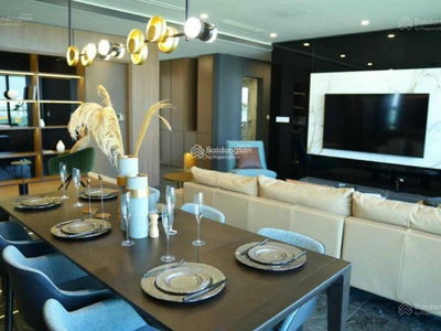 Mandarin Garden, Vietnam Mandarin Garden, Vietnam