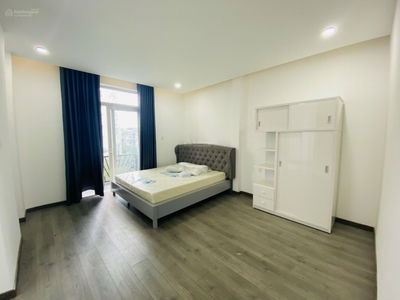 Vu Huy Tan Street, Vietnam Vu Huy Tan Street, Vietnam