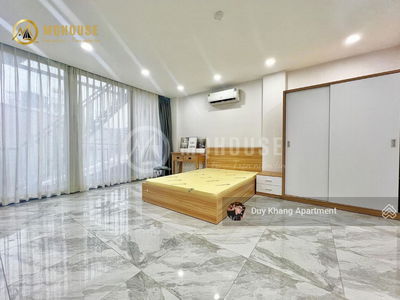 Chu Van An Street, Vietnam Chu Van An Street, Vietnam