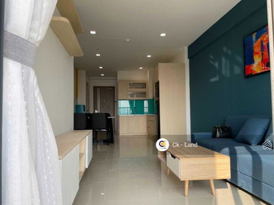 Charm City, Vietnam Charm City, Vietnam