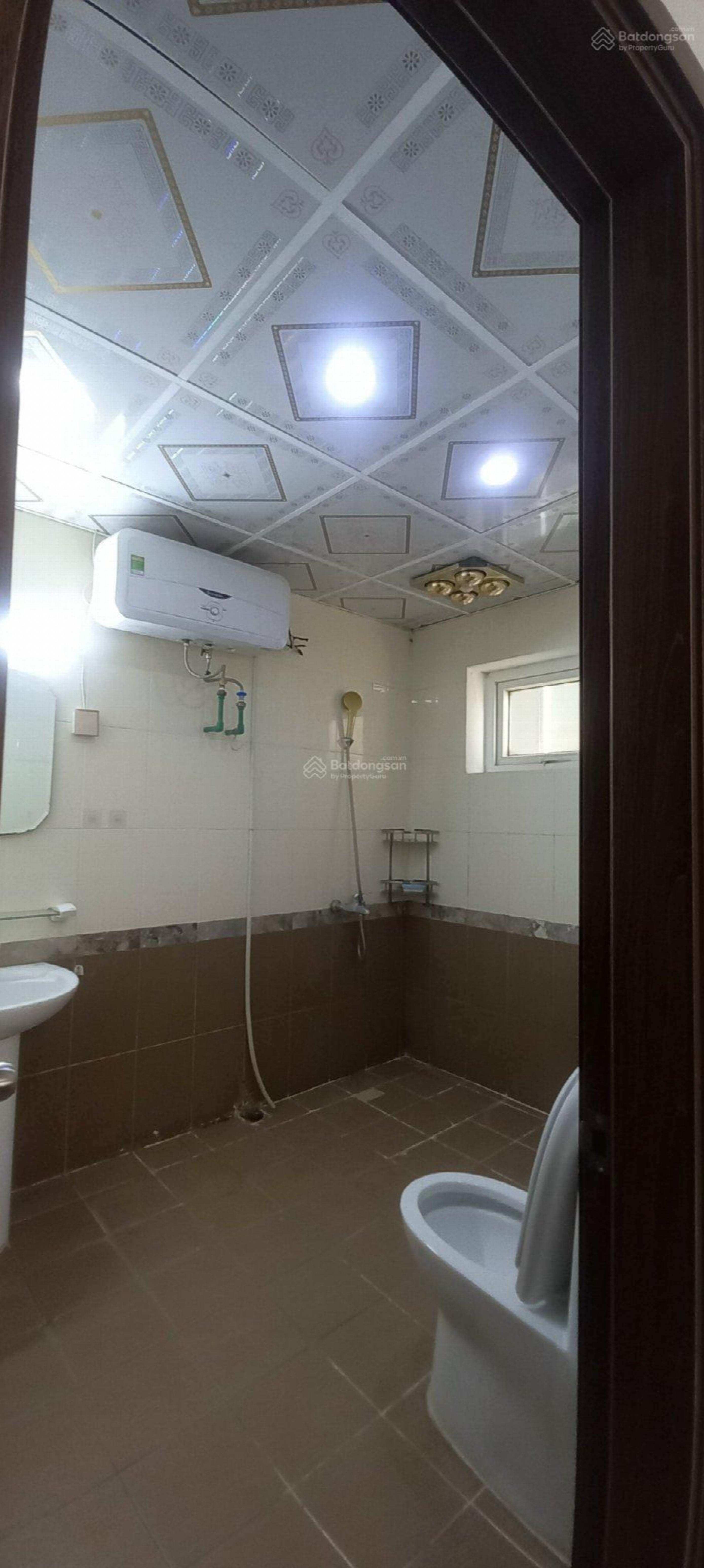 Hoang Dao Thuy Street