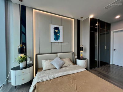 Golden Land, Vietnam Golden Land, Vietnam