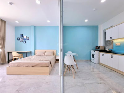 Phan Xich Long Street, Vietnam  Phan Xich Long Street, Vietnam