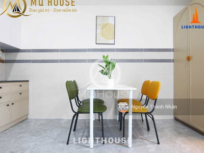 Dang Thuy Tram Street, Vietnam Dang Thuy Tram Street, Vietnam