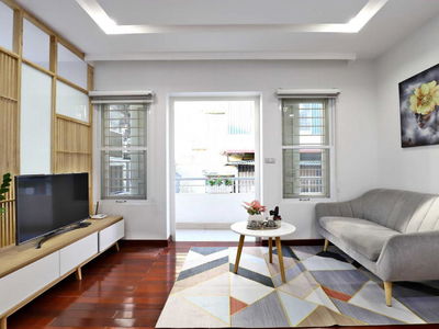 Linh Lang Street, Vietnam Linh Lang Street, Vietnam