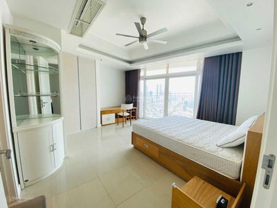 Azura, Vietnam Azura, Vietnam