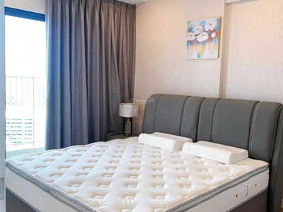 Rose Town, Vietnam Rose Town, Vietnam