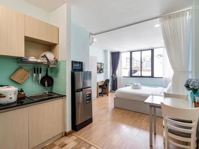 Nguyen Trai Street, Vietnam  Nguyen Trai Street, Vietnam