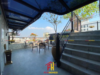 Hong Tien Street, Vietnam Hong Tien Street, Vietnam