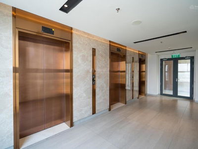 Swan Bay, Vietnam Swan Bay, Vietnam