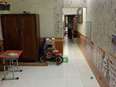 Hong Mai Street, Vietnam Hong Mai Street, Vietnam