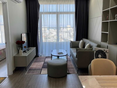 The Monarchy, Vietnam  The Monarchy, Vietnam