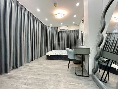 Bach Dang Street, Vietnam Bach Dang Street, Vietnam