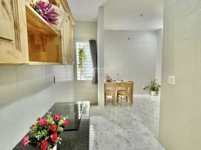 La Xuan Oai Street, Vietnam La Xuan Oai Street, Vietnam