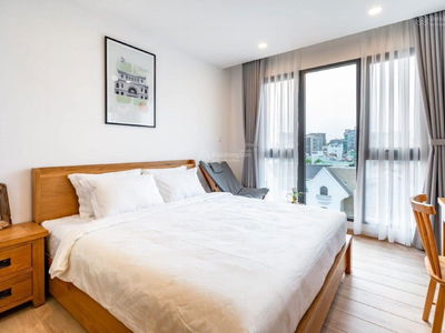 Huynh Van Banh Street, Vietnam  Huynh Van Banh Street, Vietnam