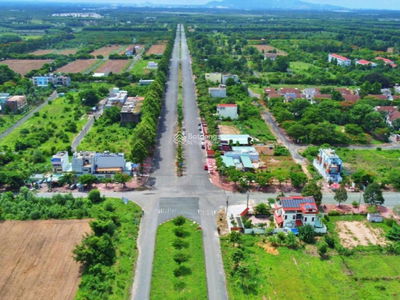 Le Hong Phong Street, Vietnam  Le Hong Phong Street, Vietnam