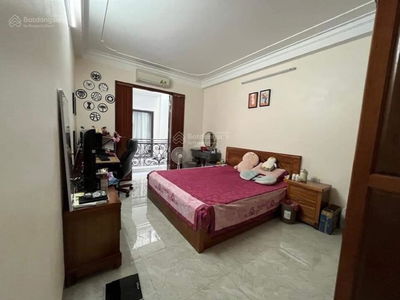 Ngoc Thuy Street, Vietnam Ngoc Thuy Street, Vietnam