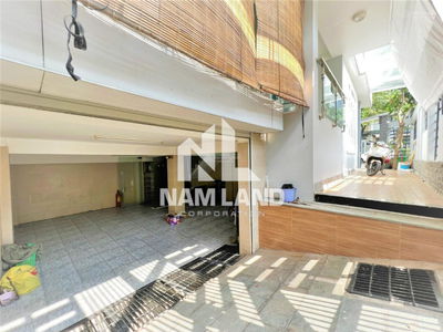 Bui Ta Han Street, Vietnam Bui Ta Han Street, Vietnam