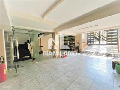 Bui Ta Han Street, Vietnam Bui Ta Han Street, Vietnam