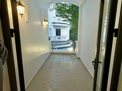 2A/12, Vietnam 2A/12, Vietnam