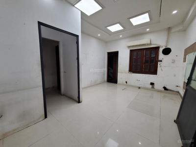 Song Hanh Street, Vietnam Song Hanh Street, Vietnam