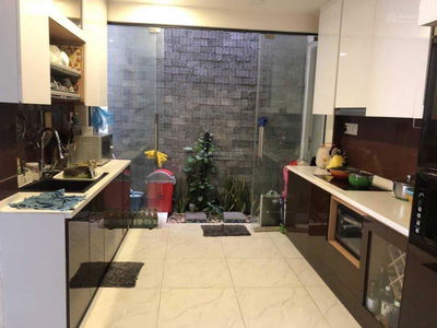 Phan Xich Long Street, Vietnam  Phan Xich Long Street, Vietnam