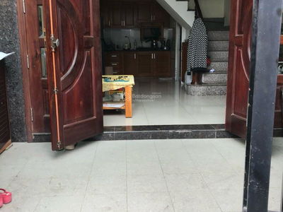 Kha Van Can Street, Vietnam  Kha Van Can Street, Vietnam