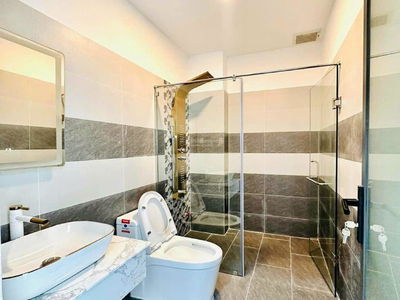 Su Van Hanh Street, Vietnam Su Van Hanh Street, Vietnam