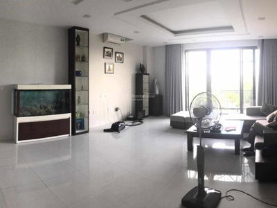 Tran Huu Duc Street, Vietnam Tran Huu Duc Street, Vietnam