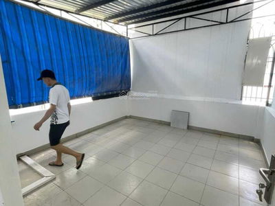 Le Dinh Tham Street, Vietnam Le Dinh Tham Street, Vietnam